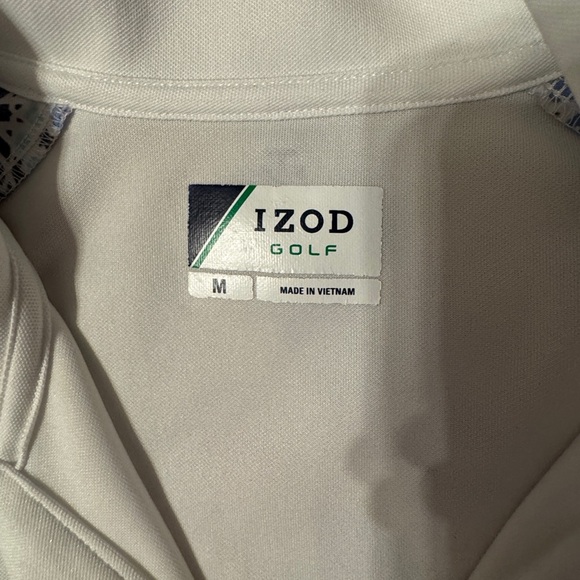 (3) medium gold shirts - Picture 5 of 10